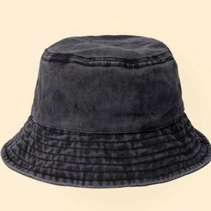 never worn bucket hat